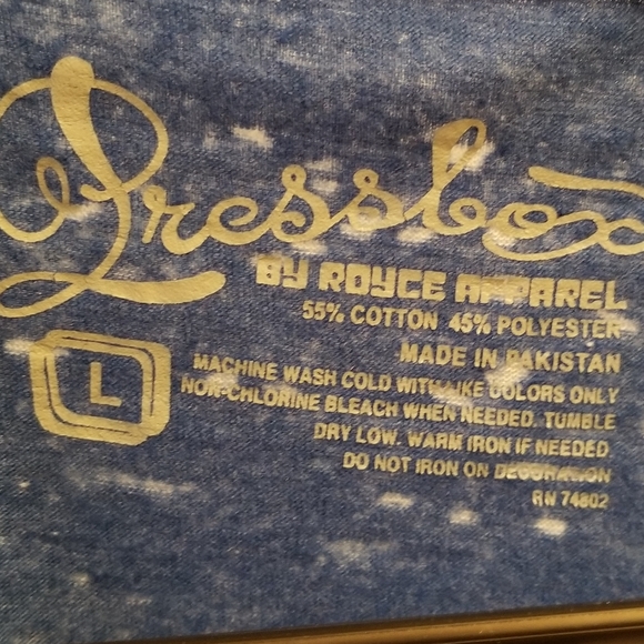 University of Kansas Shirt - Picture 2 of 3